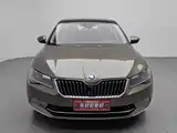 Photo 3 - Škoda Superb