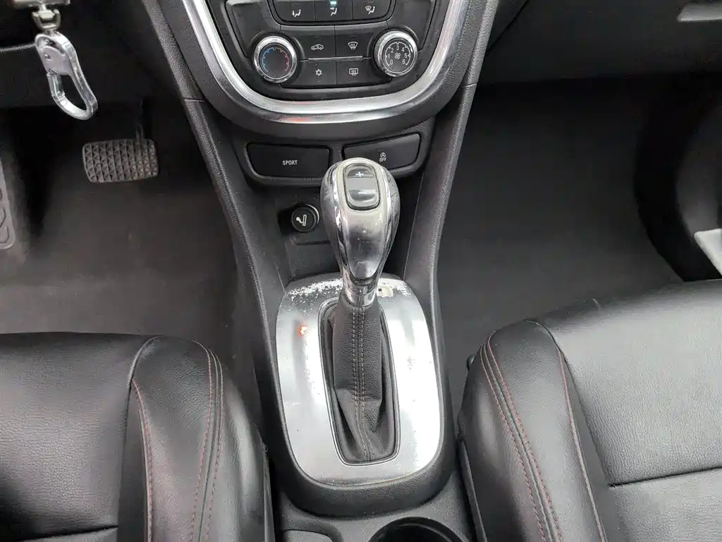 Buick Encore 2015 1.4T Automatic 2WD Urban Elite фото 13