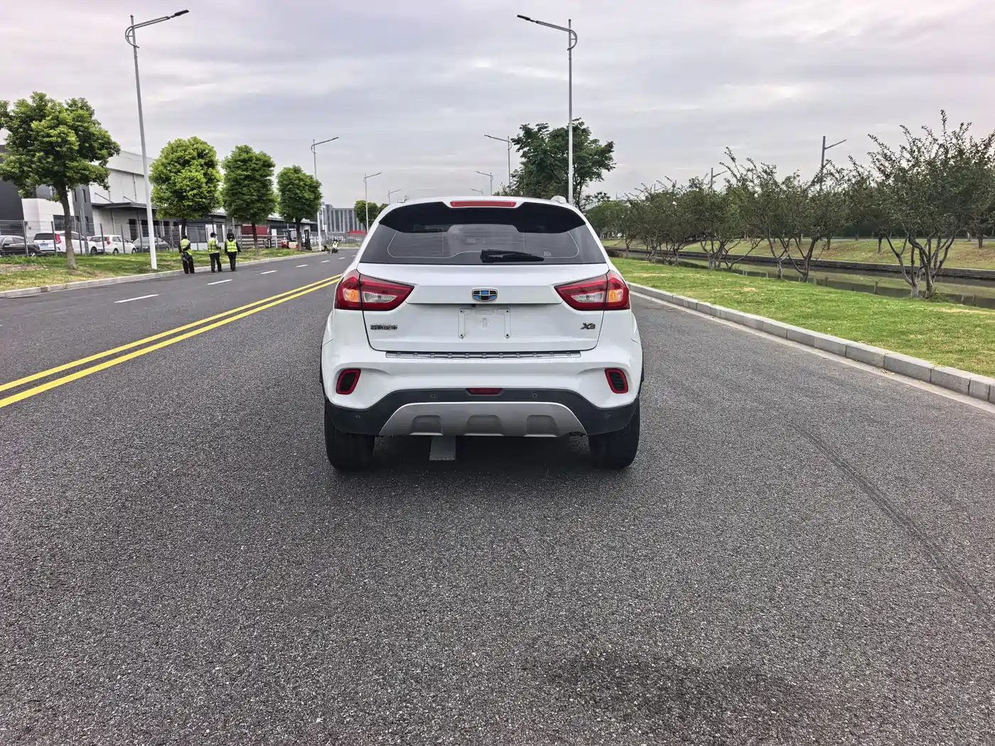 Geely Vision X3 2017 2017 1.5L Automatic Premium