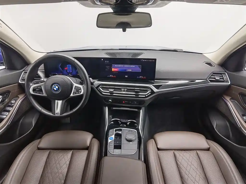 BMW i3 2022 eDrive 35 L фото 5