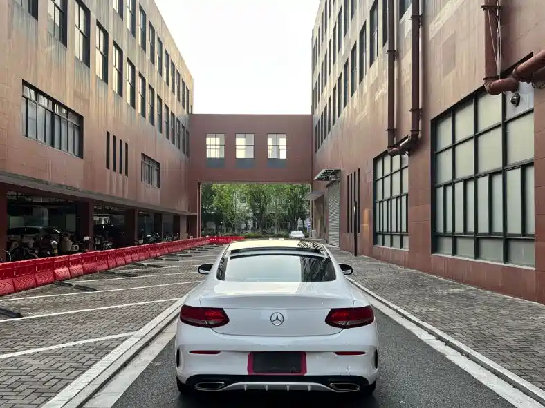 Mercedes-Benz C-Class (Import) 2016 C 200 Coupe фото 18