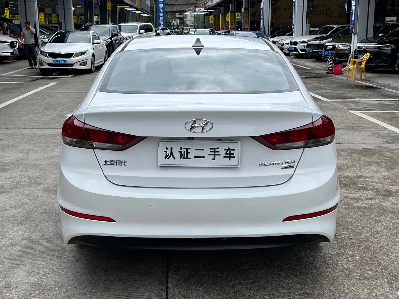 Hyundai Elantra 2016 Model 1.6L Automatic Smart Elite фото 8