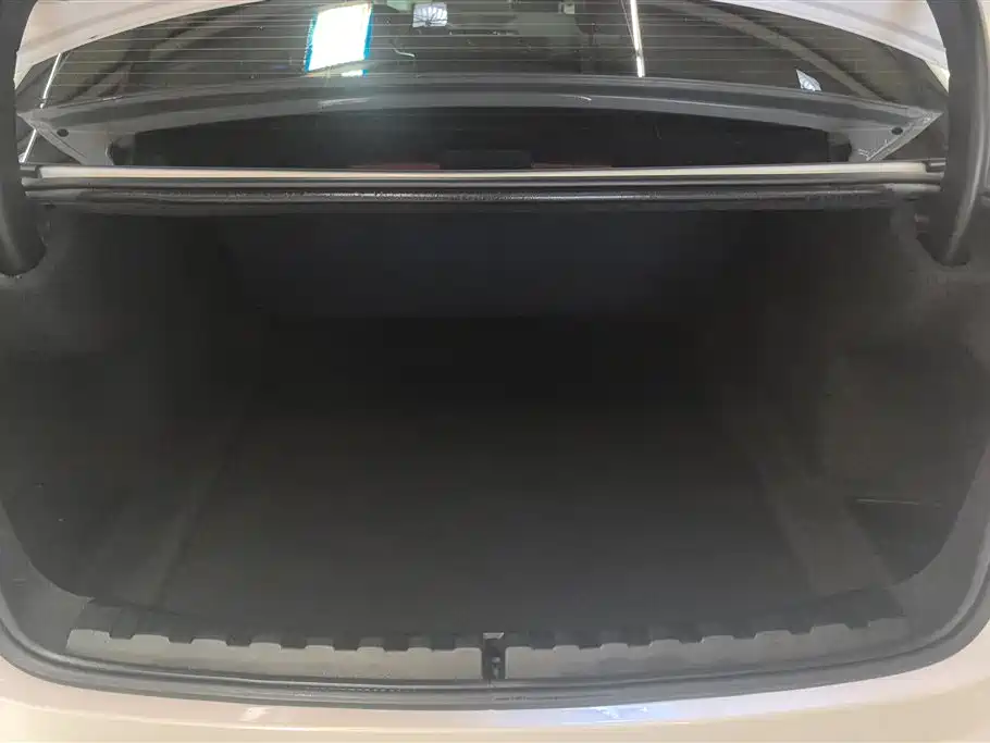 BMW 3 Series 2021 Second Facelift 320Li M Sport Package фото 4