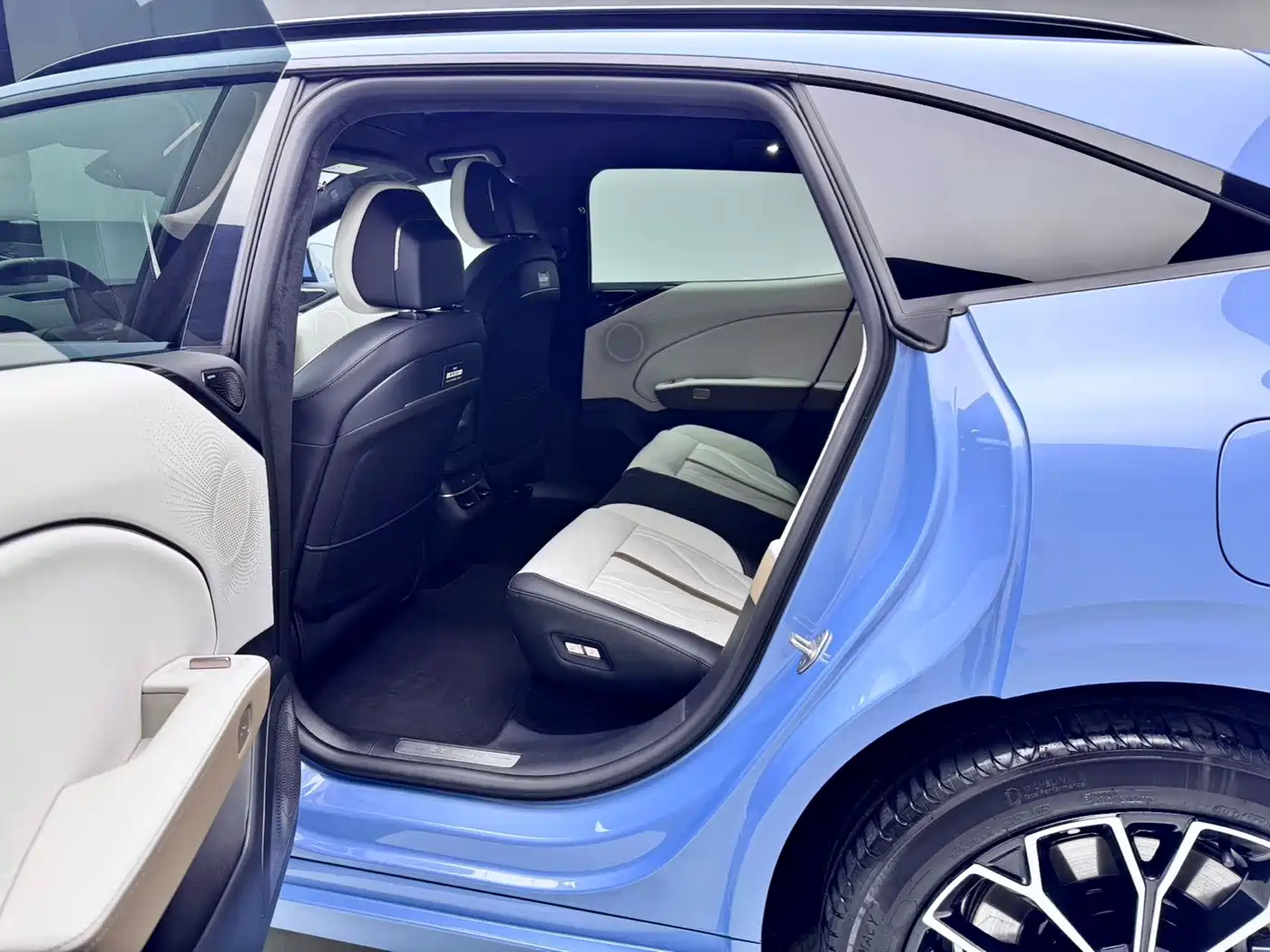 ZEEKR 007GT 2025 2025 AWD Smart Drive 75kWh