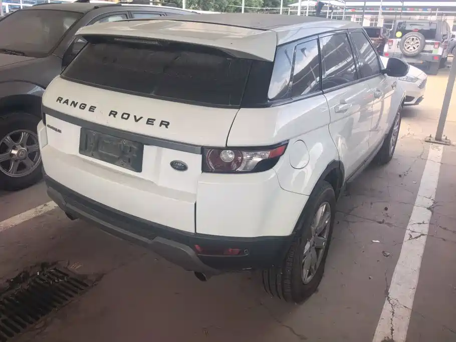 Land Rover Range Rover Evoque (Import) 2014 2014 2.0T 5-door Brilliance Sport