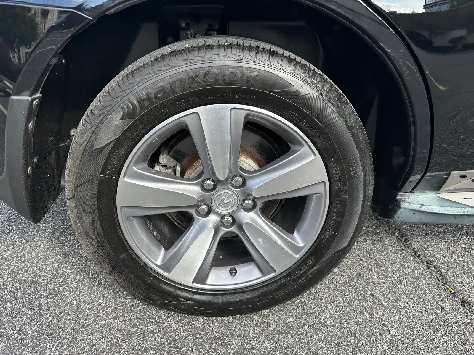 Photo 9 - Acura MDX