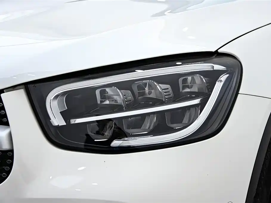 Mercedes-Benz GLC 2022 Facelift GLC 300 L 4MATIC Dynamic Collector's Edition фото 9