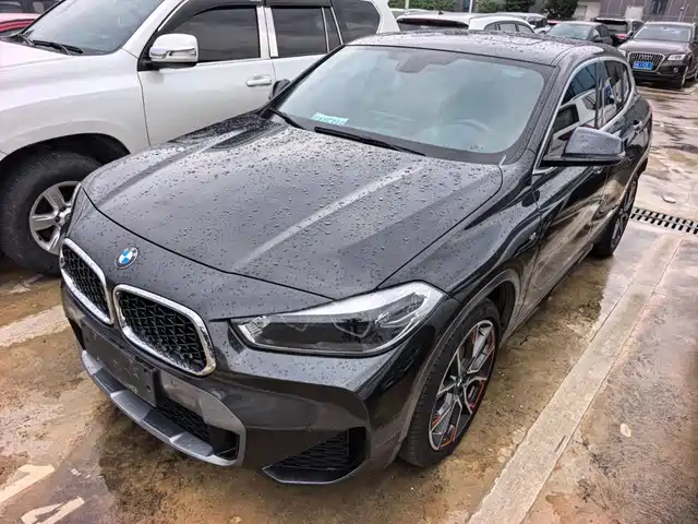 BMW X2 2021