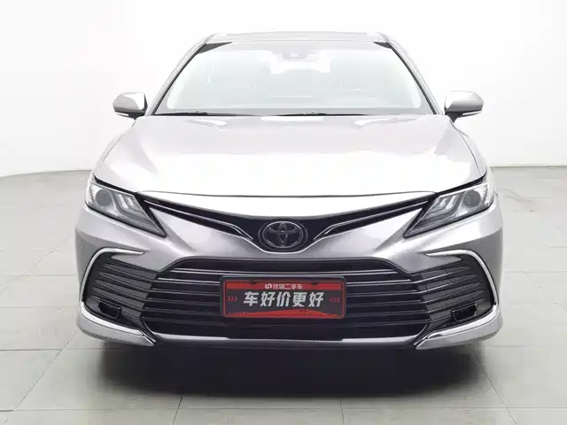 Toyota Camry 2021 2.0G Luxury Edition — фото 3