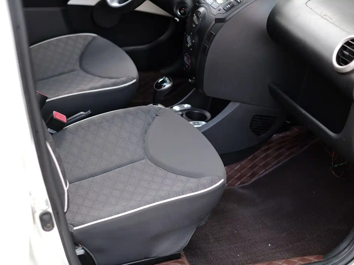 BYD F0 2015 2015 1.0L AMT Cool Edition