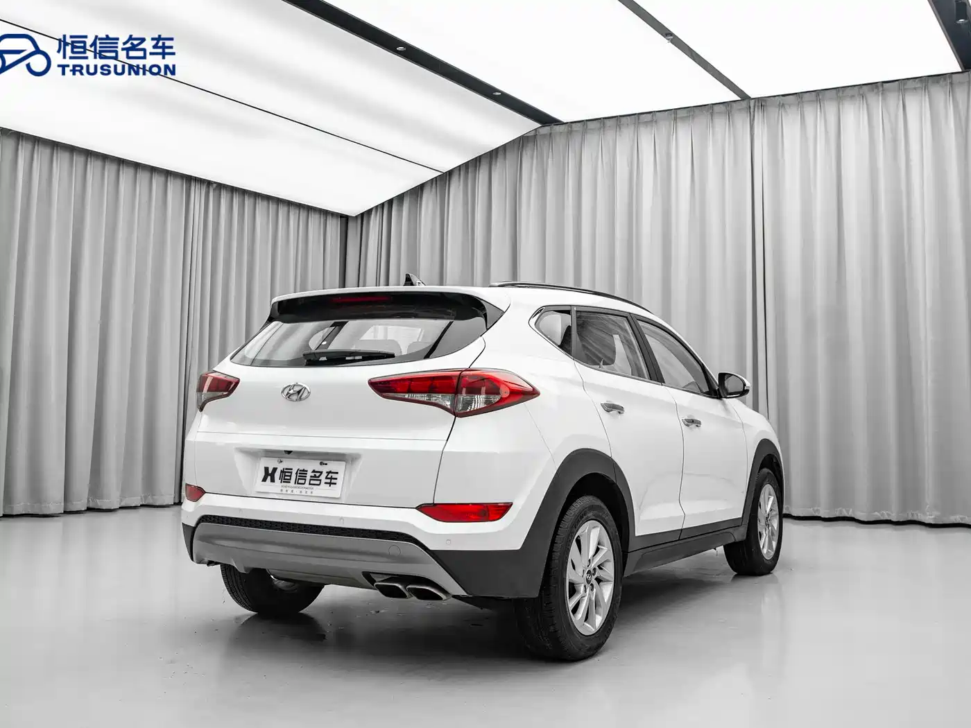 Hyundai Tucson 2018 1.6T DCT 2WD 15th Anniversary Special Edition фото 4