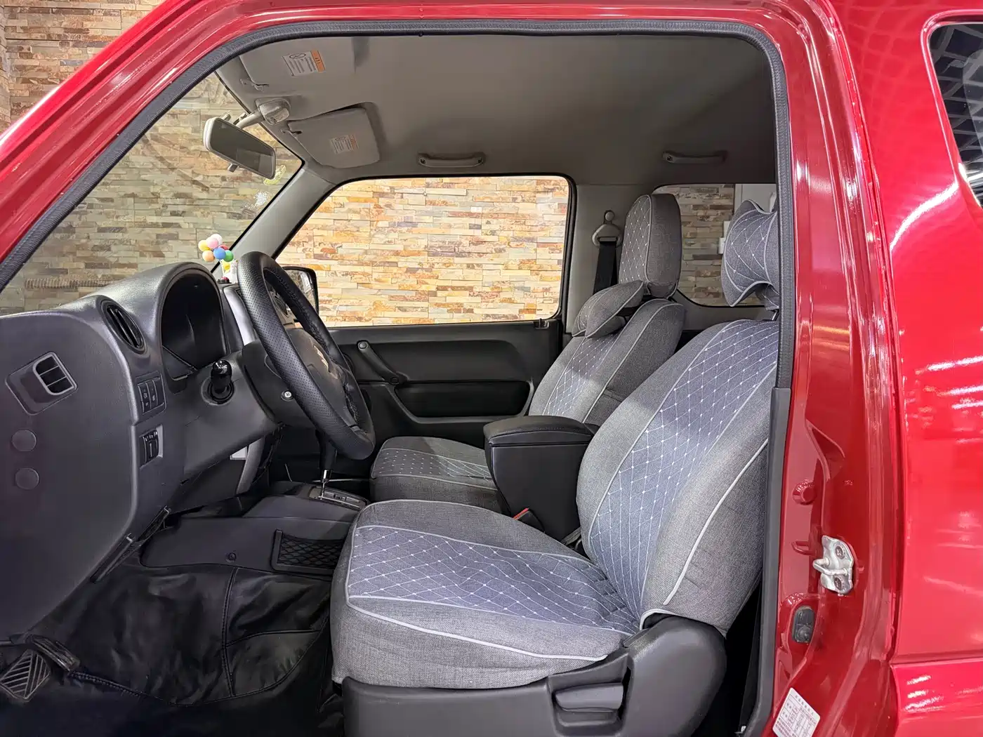 Suzuki Jimny (Import) 2010 2011 1.3 AT Navigation Edition