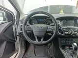Фото 11 - Ford Focus