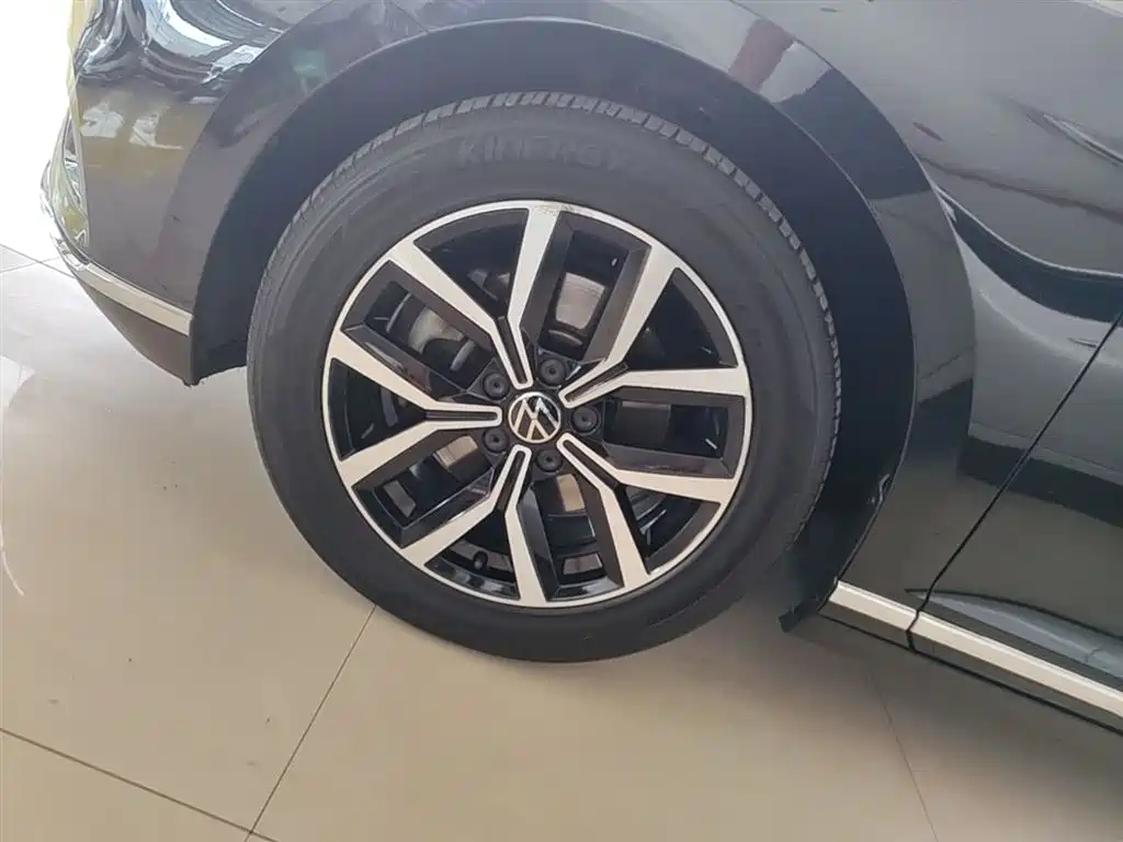 Volkswagen Magotan 2020 330TSI DSG Leading фото 23