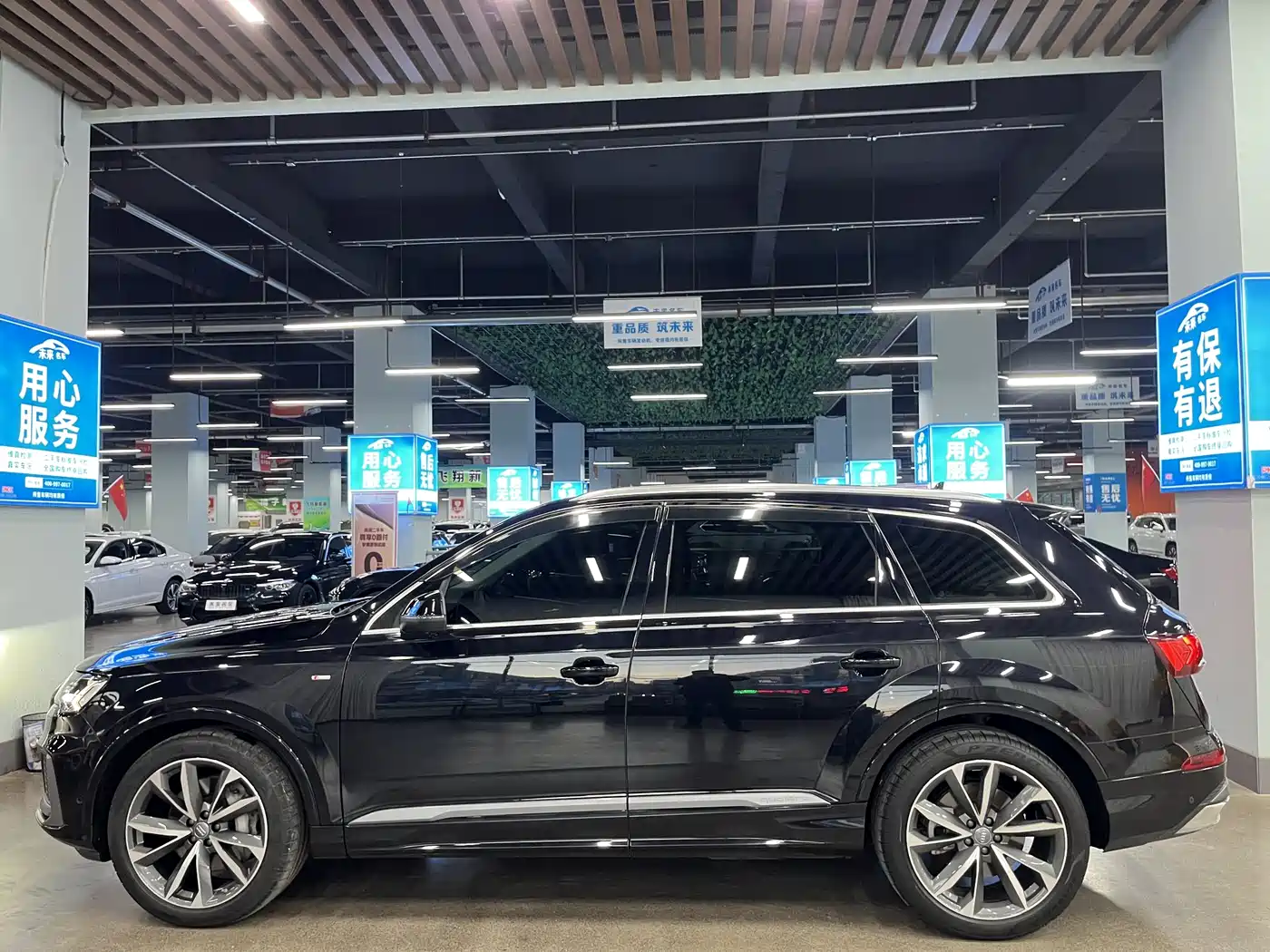 Audi Q7 2020 55 TFSI quattro S line Sport фото 17