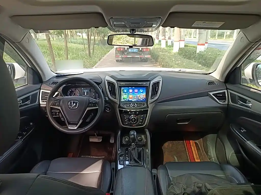 Фото 10 - Changan CS75
