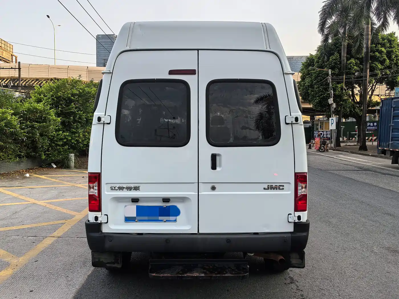 Jiangling Tesun 2022 2021 Model 2.8T Space King Taurus Edition Long Wheelbase Medium-High Roof Single Rear Tire-Step 6-Seater Diesel China VI JX493