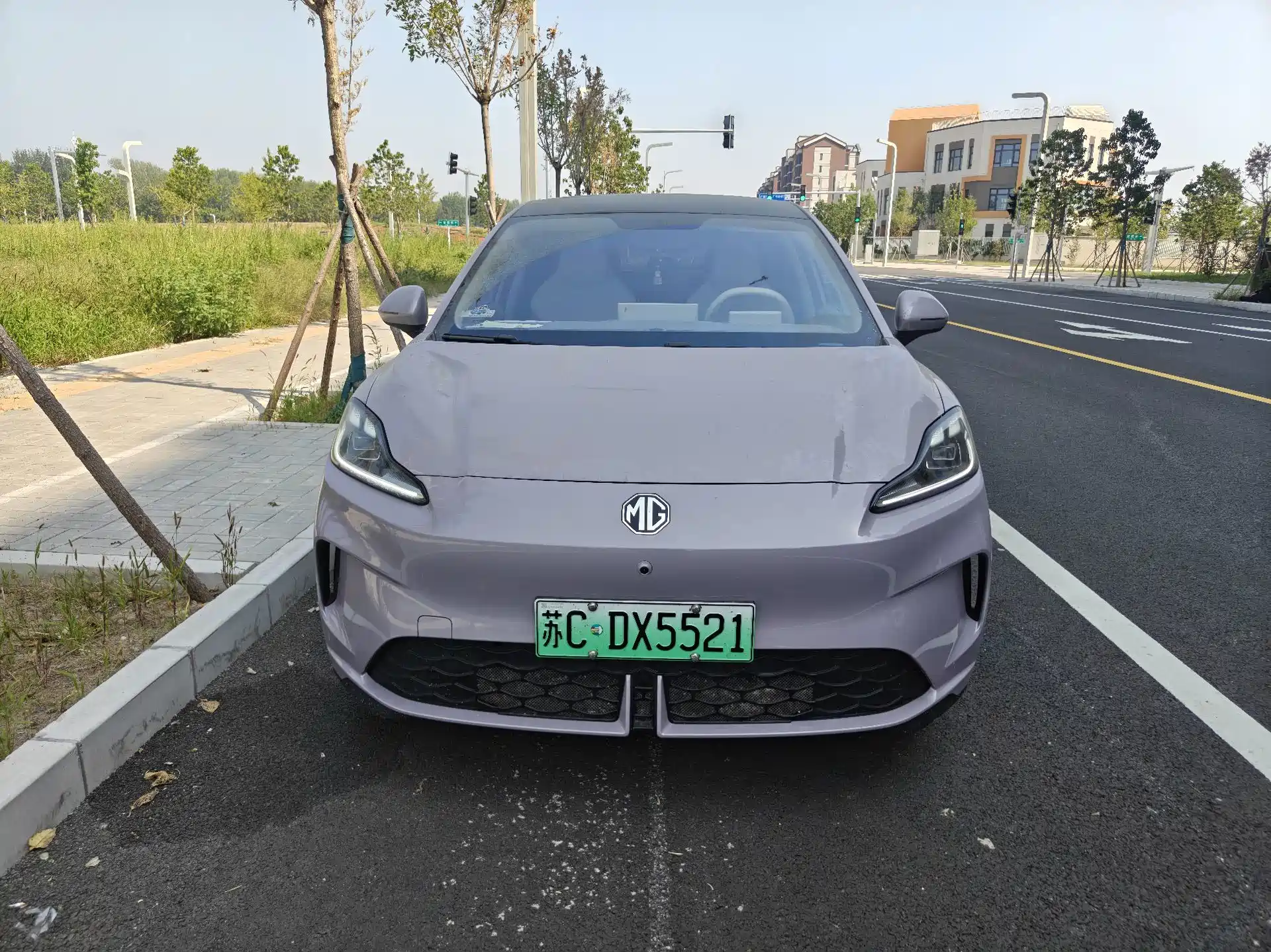 Фото 2 - MG MG4 EV