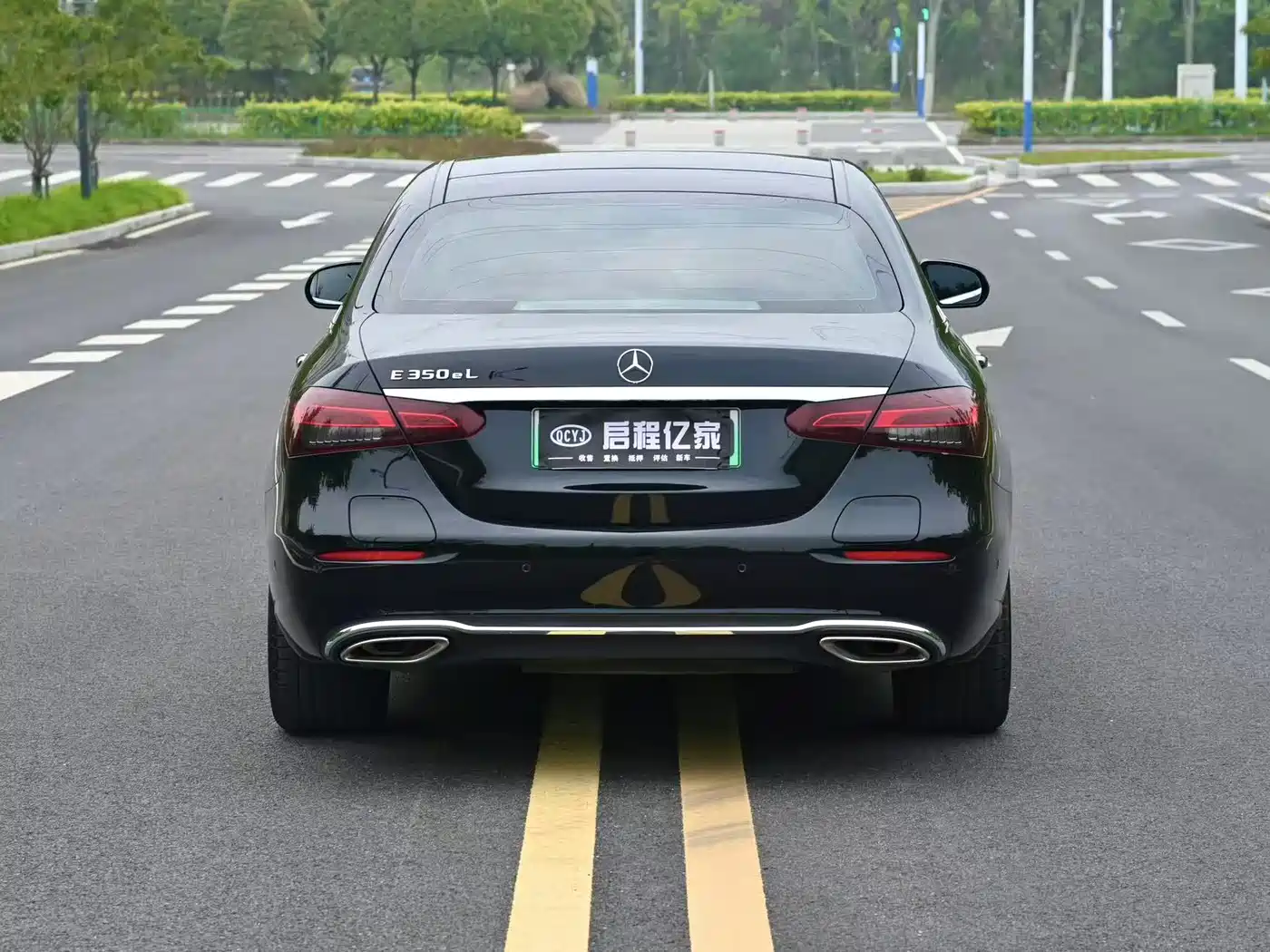Mercedes-Benz E-Class New Energy 2022 E 350 e L Plug-in Hybrid Sedan фото 16