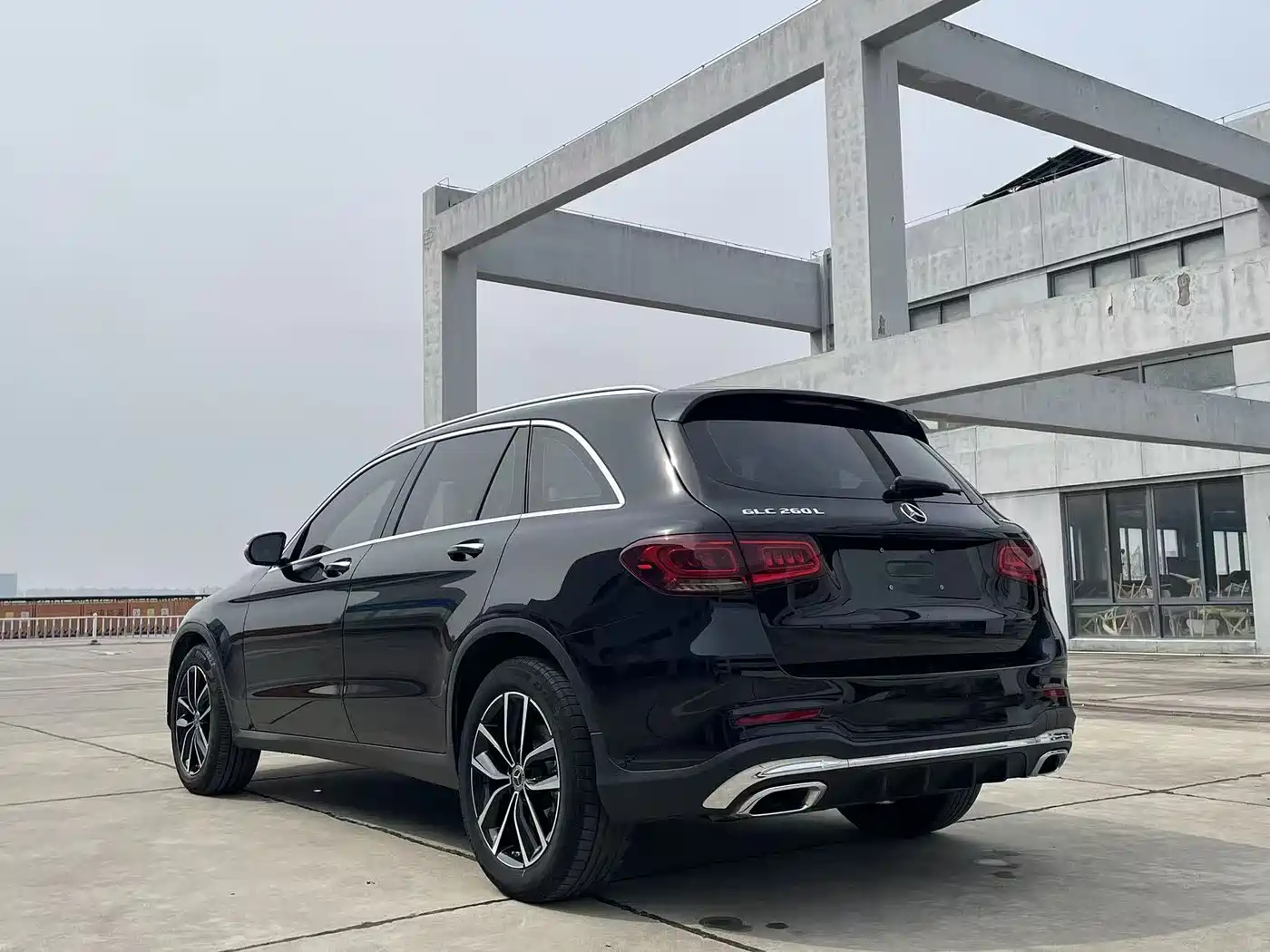 Mercedes-Benz GLC 2020 Facelift GLC 260 L 4MATIC Luxury фото 7