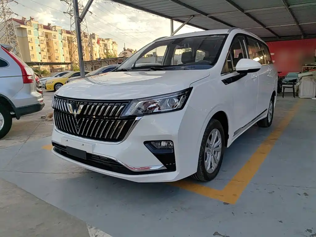 Wuling Motors Wuling Jiachen 2022 — пригон из Китая