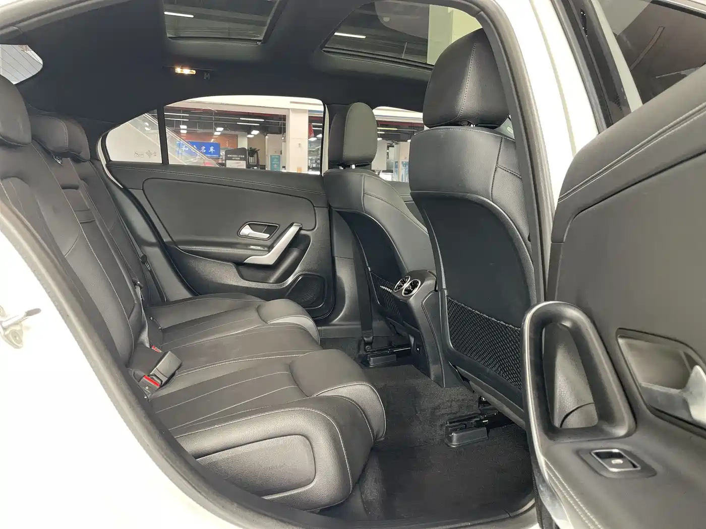 Mercedes-Benz A-Class 2023 A 200 L Dynamic фото 14