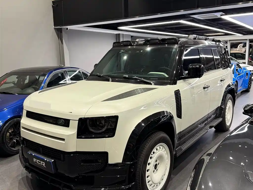 Land Rover Defender 2023 110 3.0T P400 75th Anniversary Legend Edition