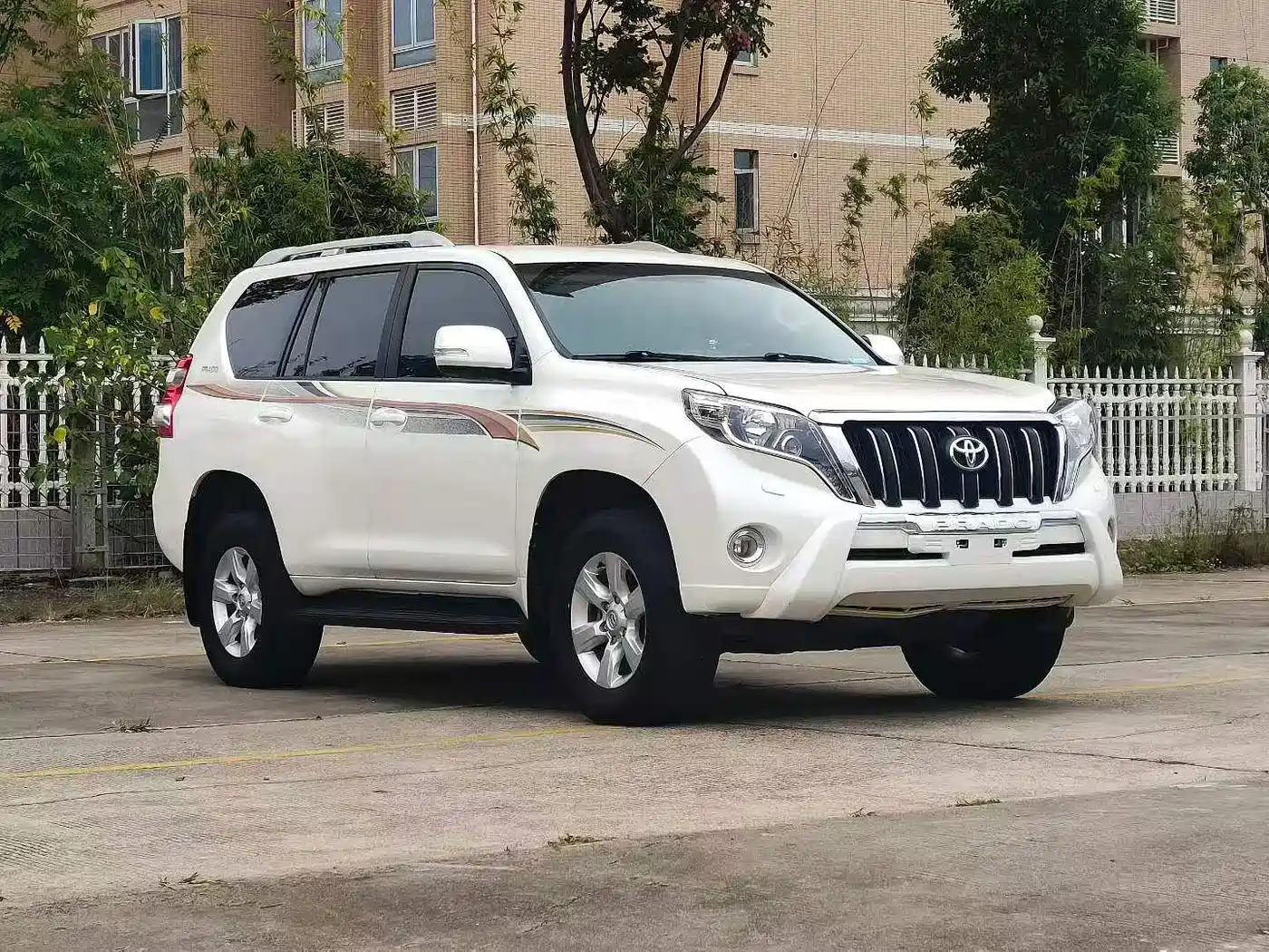 Toyota Prado (Import) 2015