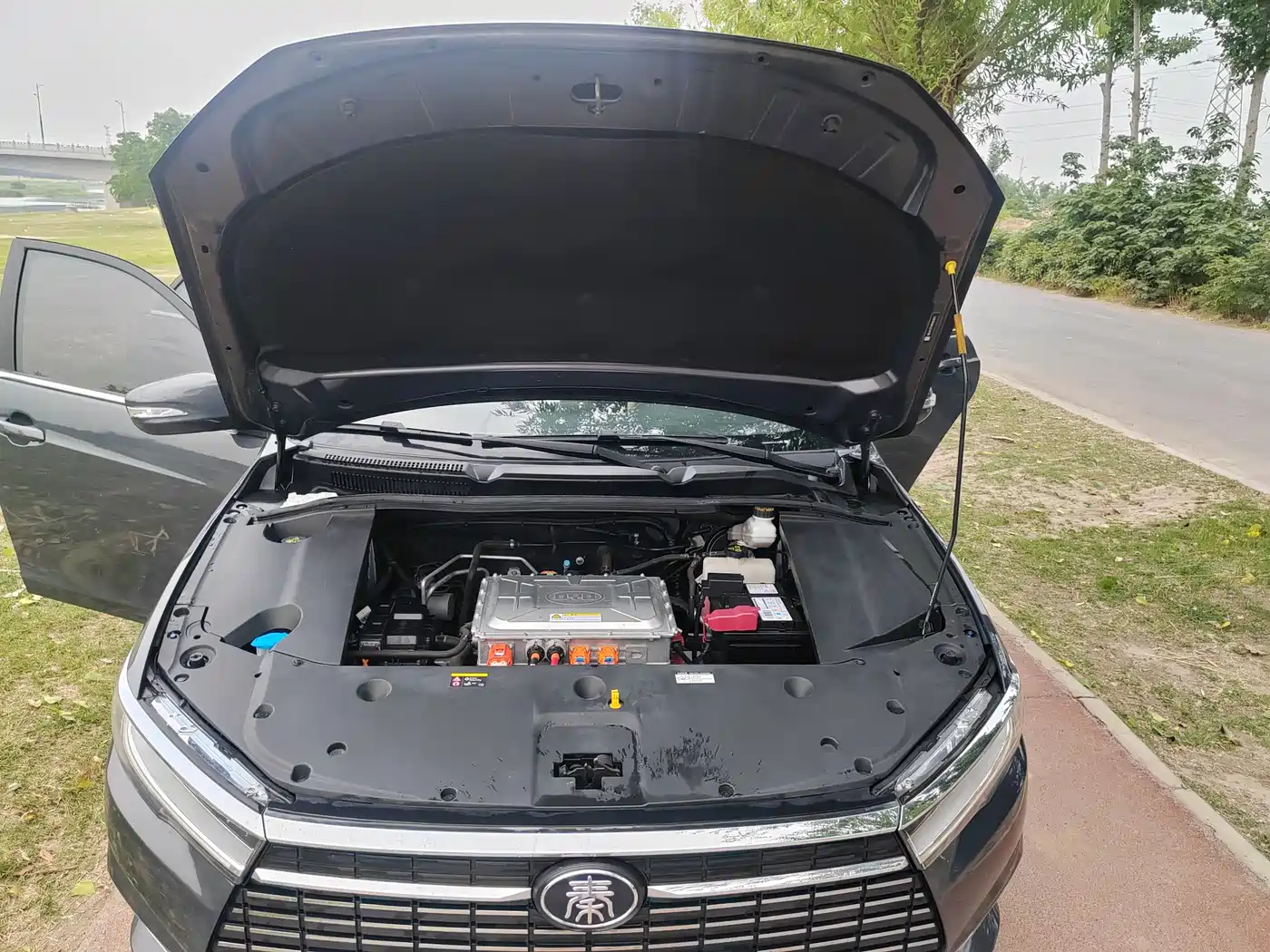 BYD Qin New Energy 2019 Long Range Edition Premium фото 13
