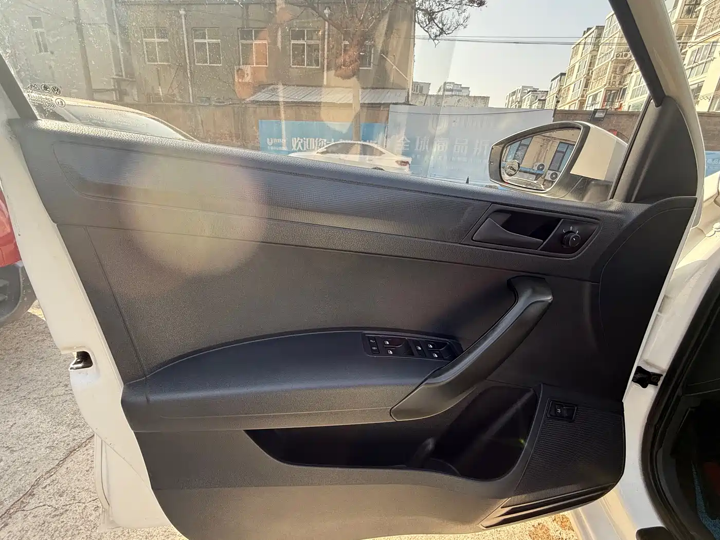Volkswagen Santana 2016 1.4L Manual Trend Edition фото 7