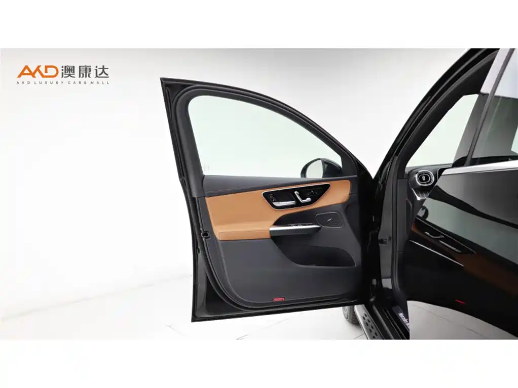 Mercedes-Benz GLC 2024 GLC 300 L 4MATIC Dynamic 5-seater фото 10