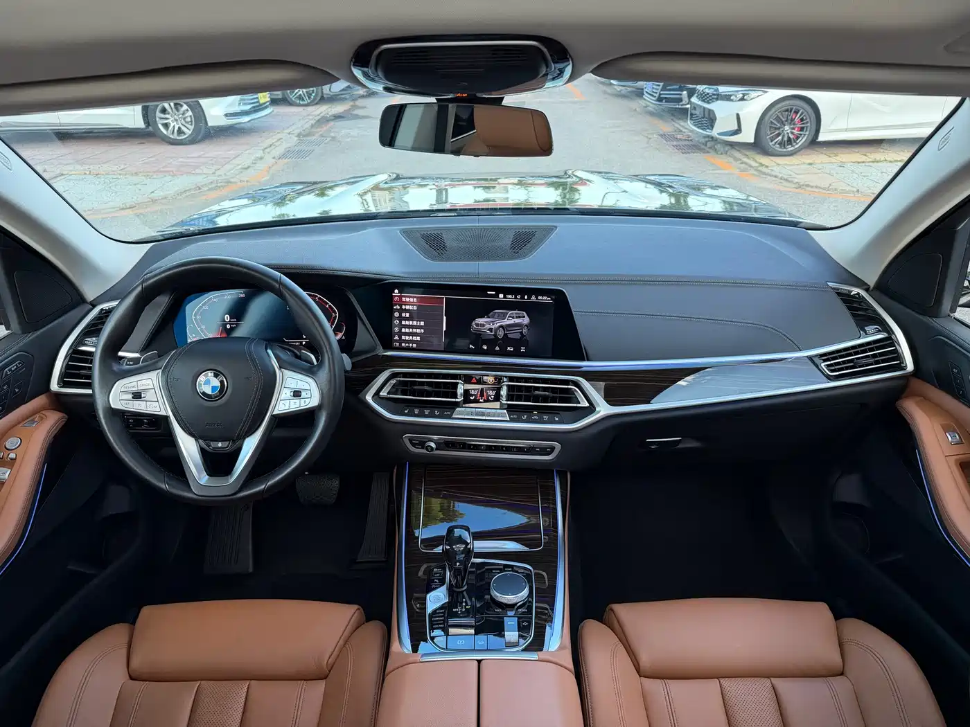 BMW X7 2020 2020 xDrive40i Leading Luxury Package