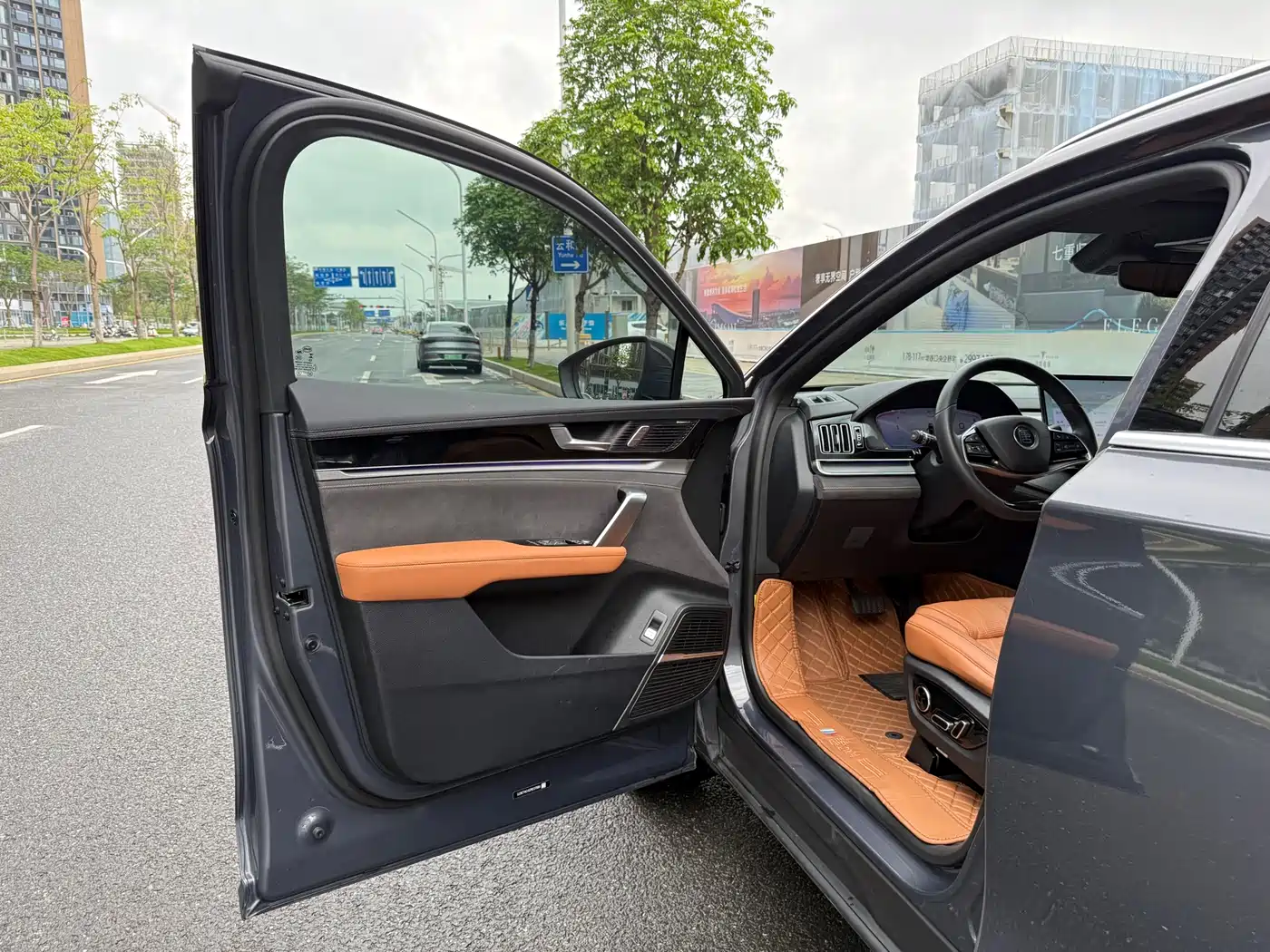 BYD Tang New Energy 2023 Model DM-i Champion Edition 112KM Premium фото 6