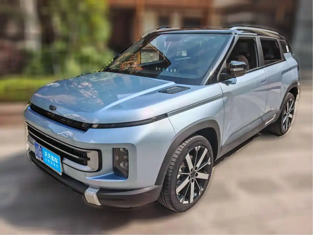 Фото 1 - Geely ICON