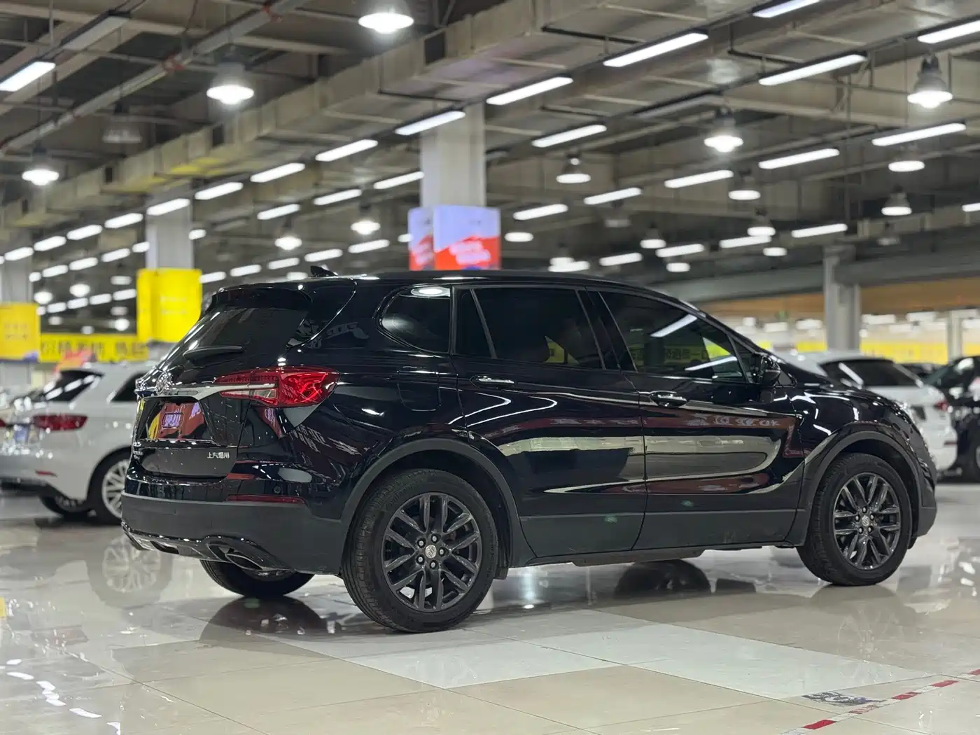Buick Envision Plus 2020 28T AWD Million Commemorative Edition фото 5