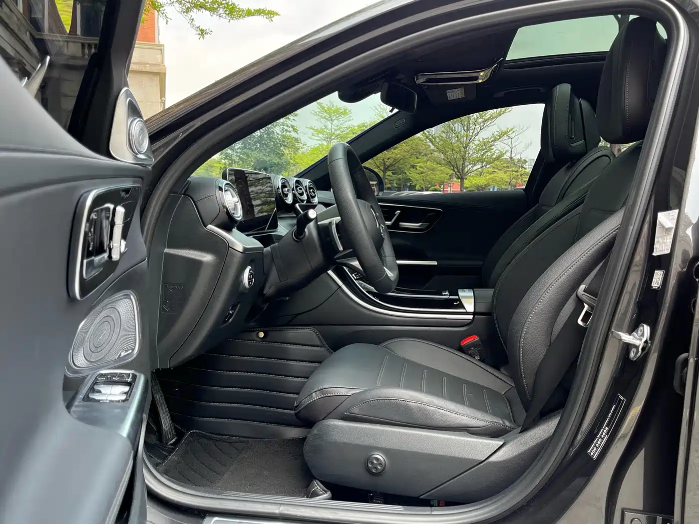Mercedes-Benz C-Class 2023 Facelift C 260 L Sport Edition фото 11