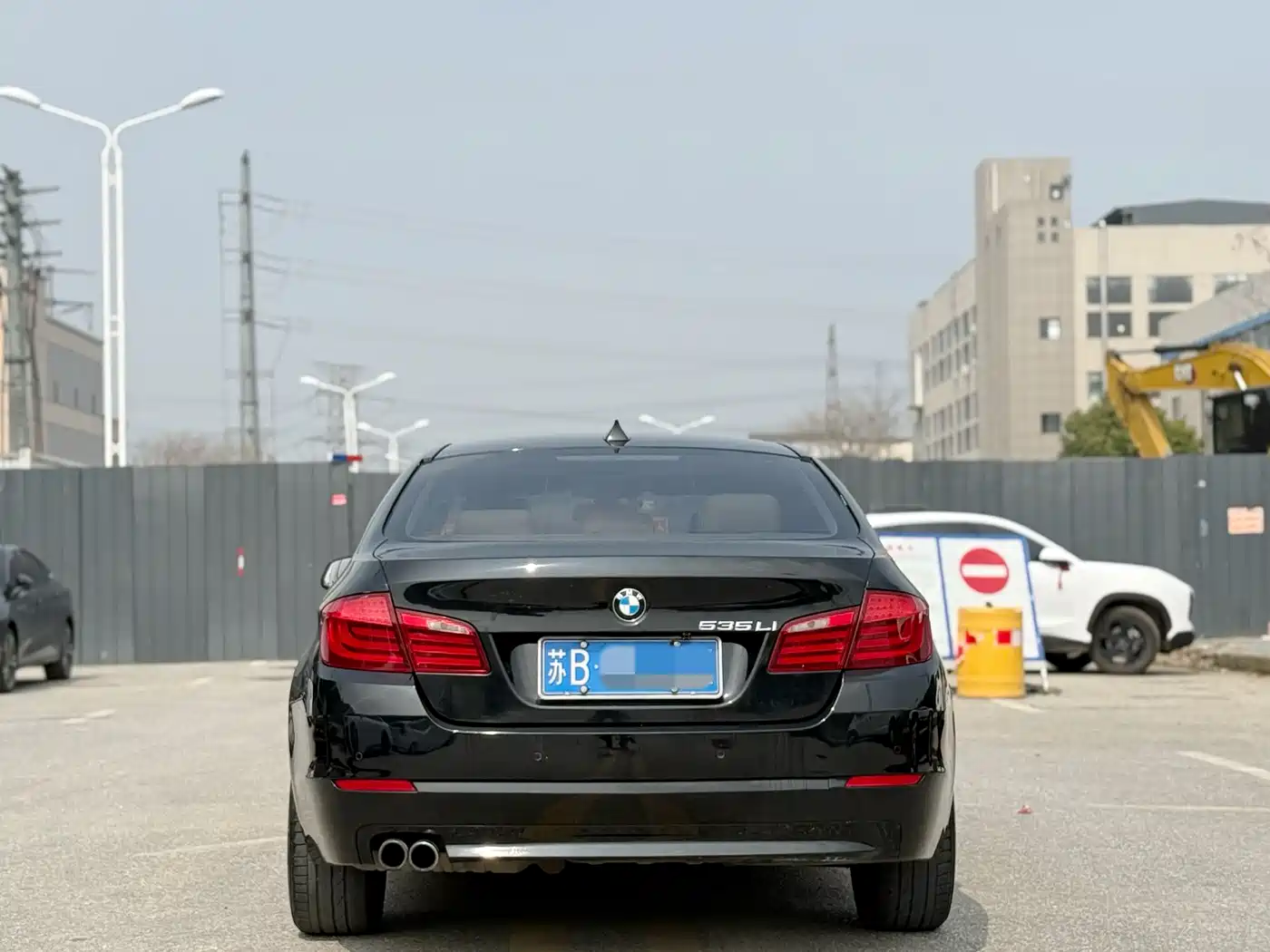 BMW 5 Series 2012 523Li Luxury фото 6