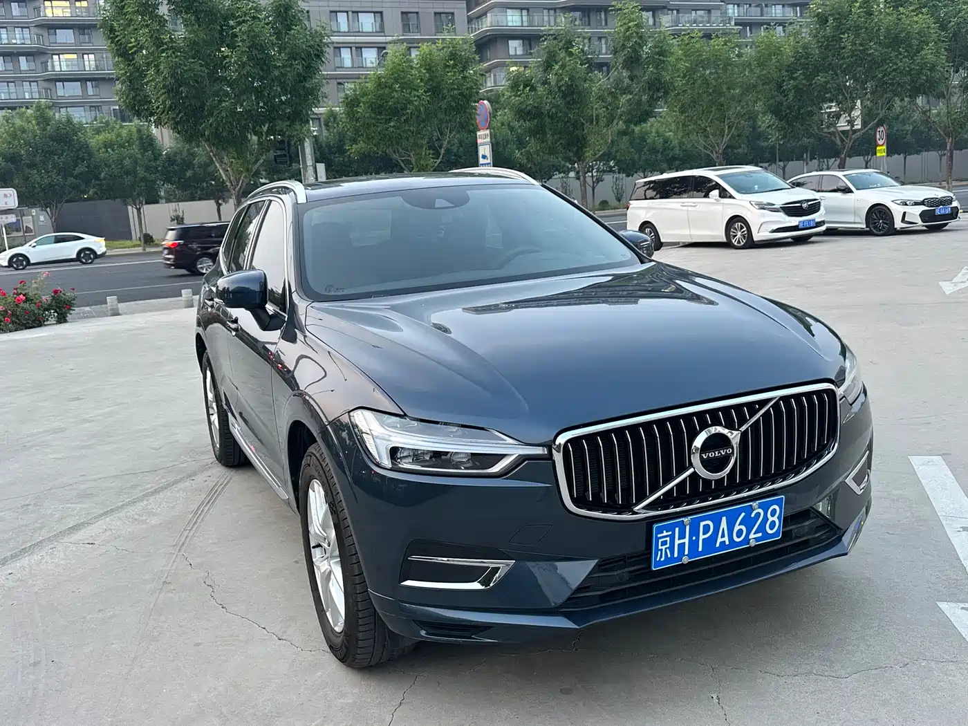 Volvo XC60 2021 T5 AWD Momentum фото 3
