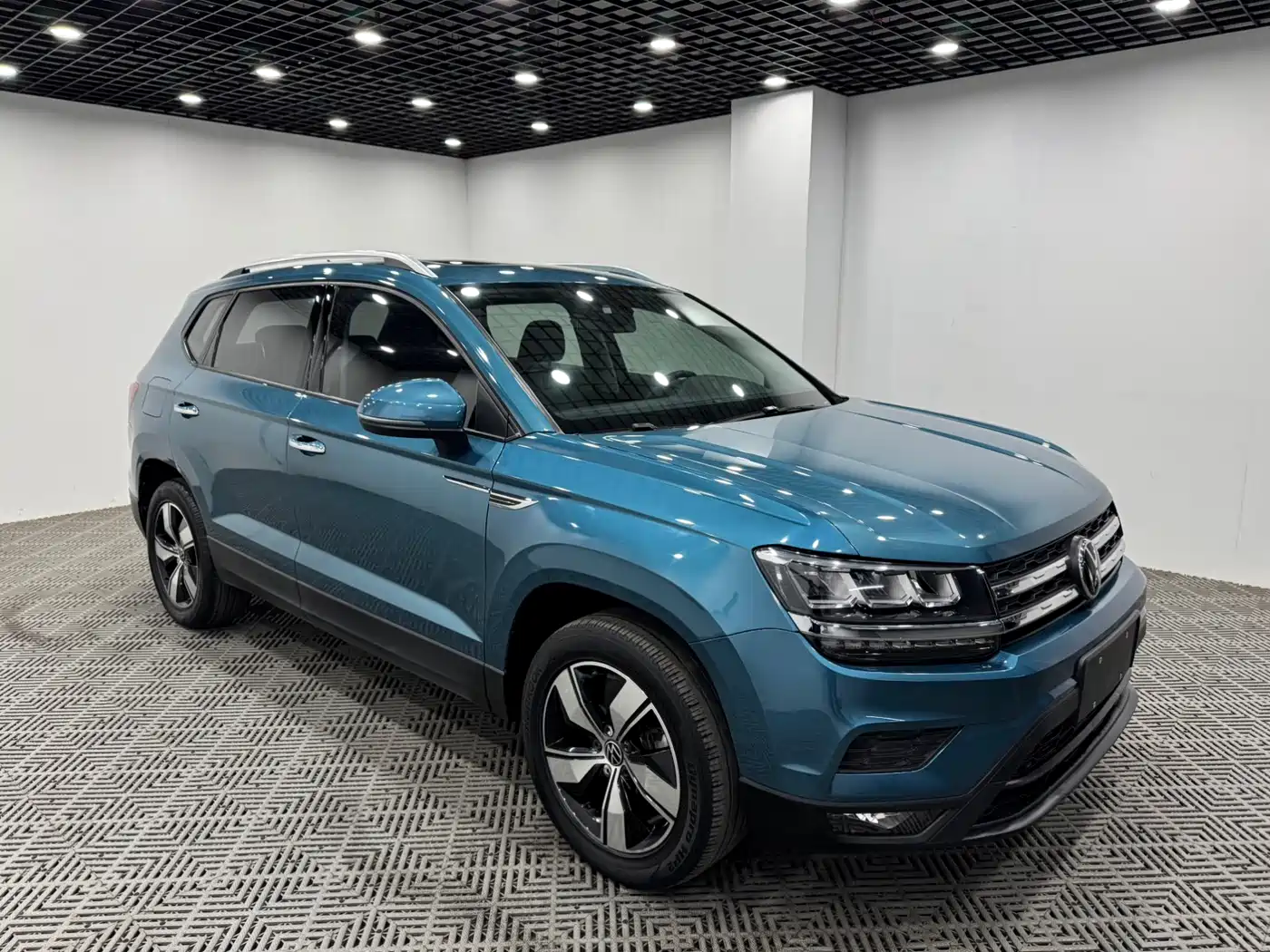 Volkswagen Tharu 2021 280TSI 2WD Luxury Plus