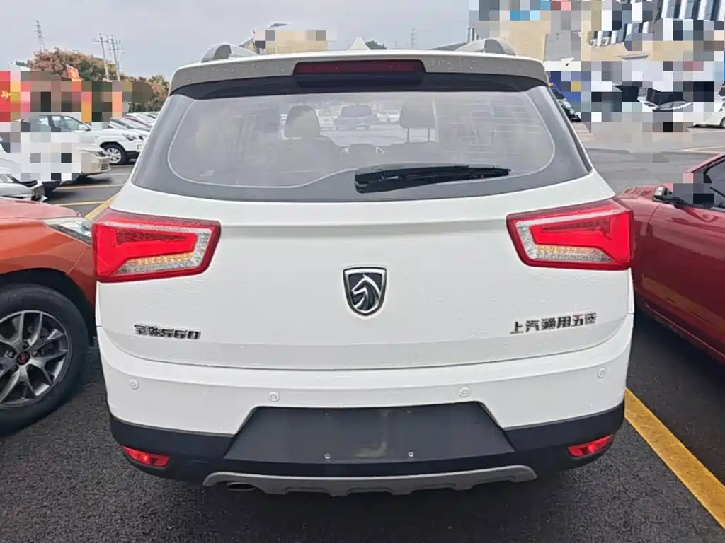 Baojun 560 2015 2015 1.8L Manual Elite