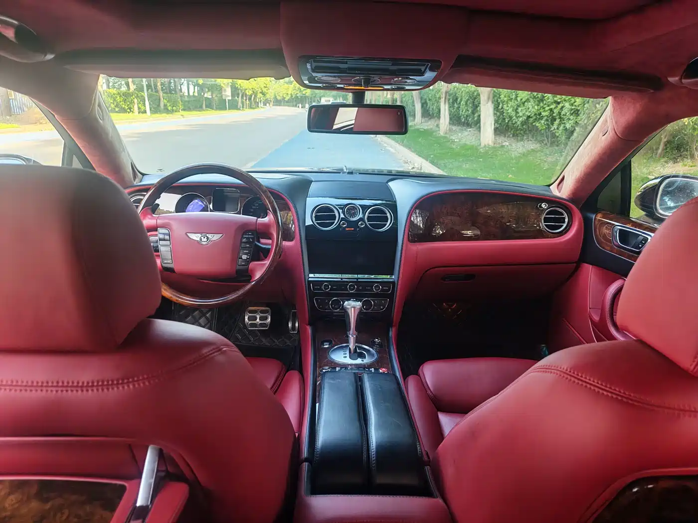 Bentley Flying Spur 2005 6.0T Standard Model фото 9