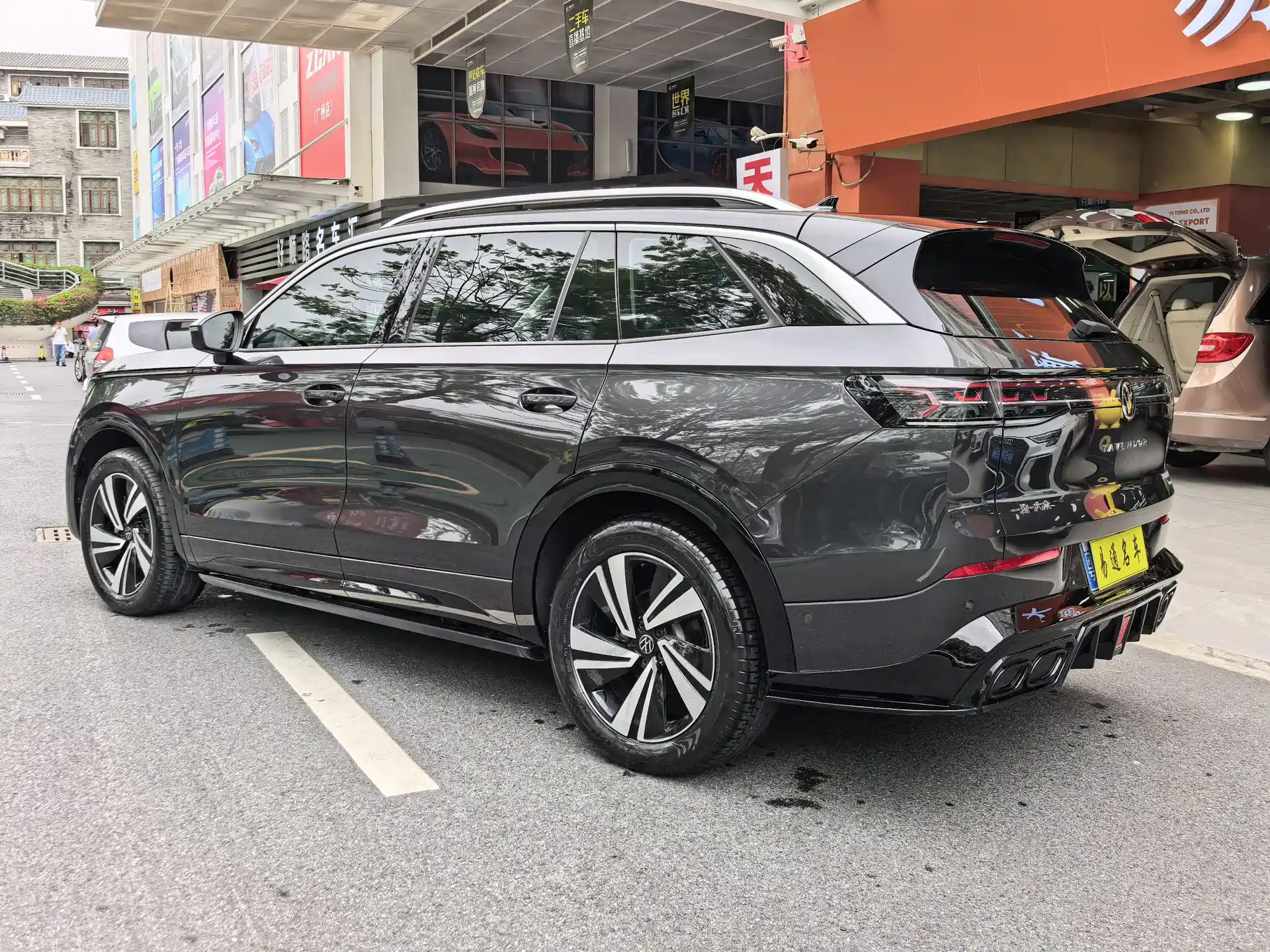 Фото 11 - Volkswagen Talagon