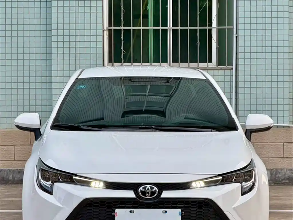 Toyota Levin 2021 185T CVT Progressive Edition фото 5