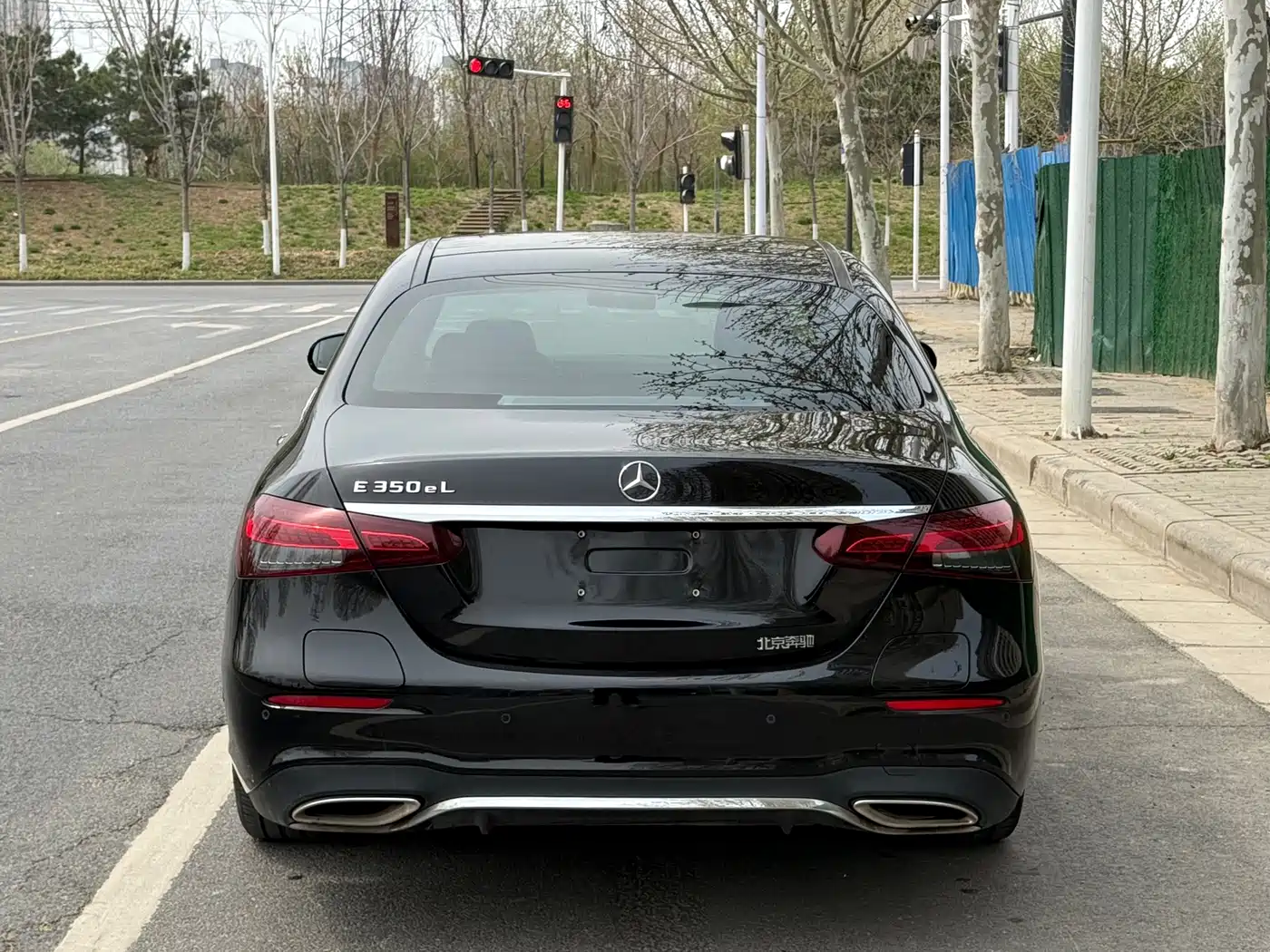 Mercedes-Benz E-Class New Energy 2022 E 350 e L Plug-in Hybrid Sedan фото 8