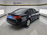 صورة 3 - Volkswagen Sagitar