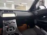 Photo 17 - Land Rover Range Rover Evoque