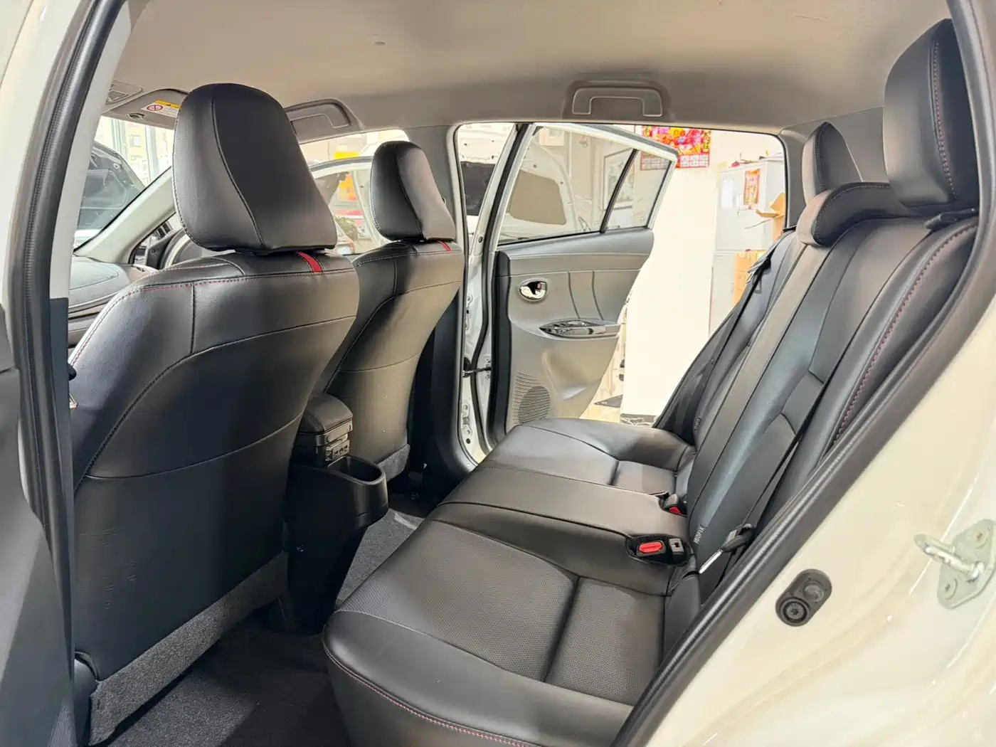 Toyota YARiS L Zhi Xuan 2022 1.5L CVT Luxury PLUS Edition фото 9