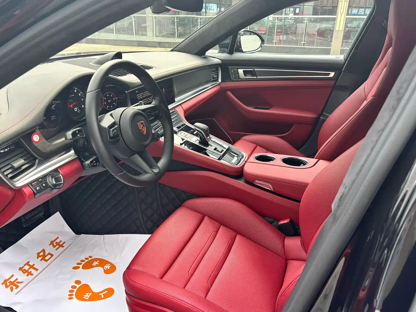 Porsche Panamera 2023 Panamera Executive Long Wheelbase Platinum Edition 2.9T фото 6