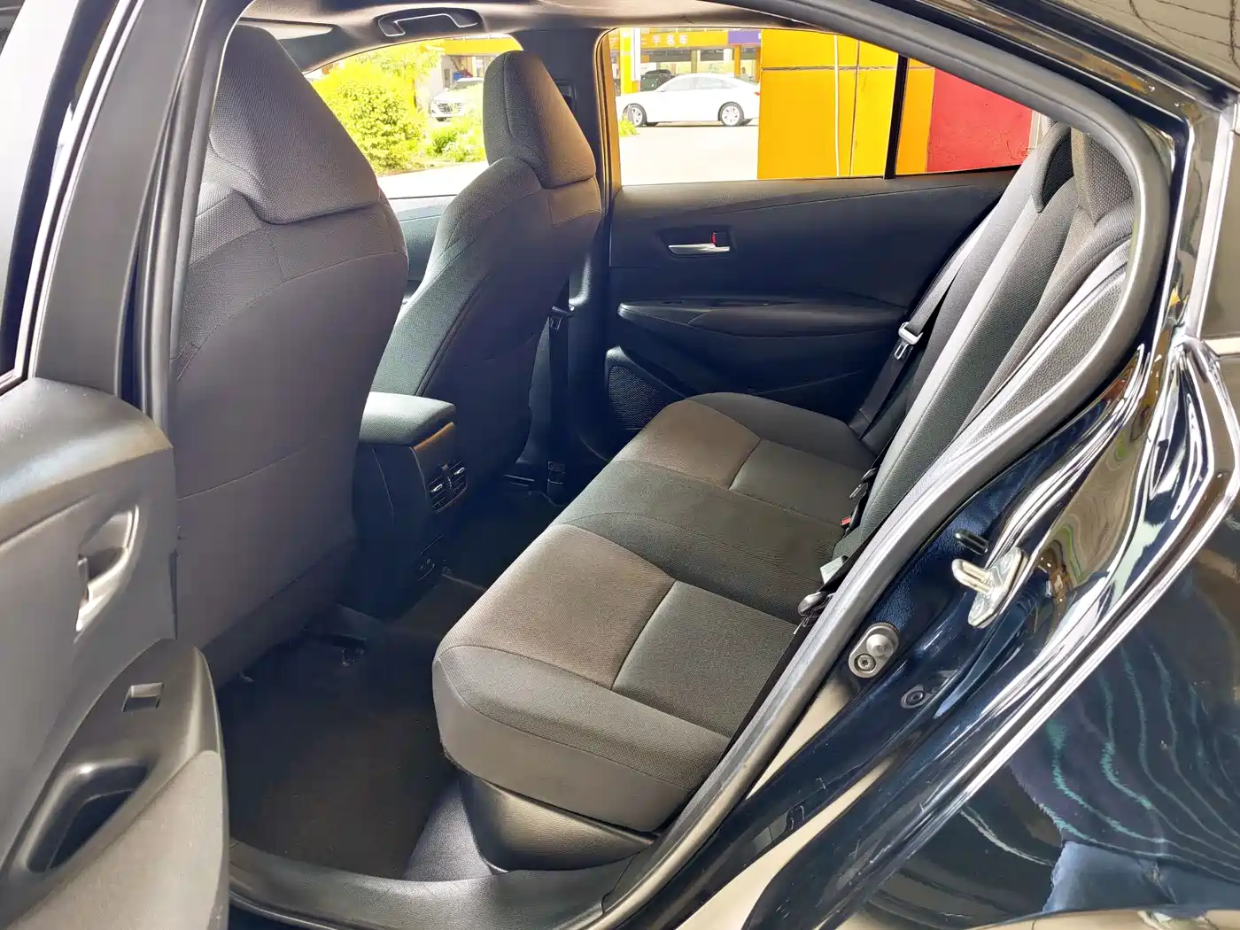 Toyota Levin 2019 Dual Engine 1.8H E-CVT Luxury Edition China V фото 11