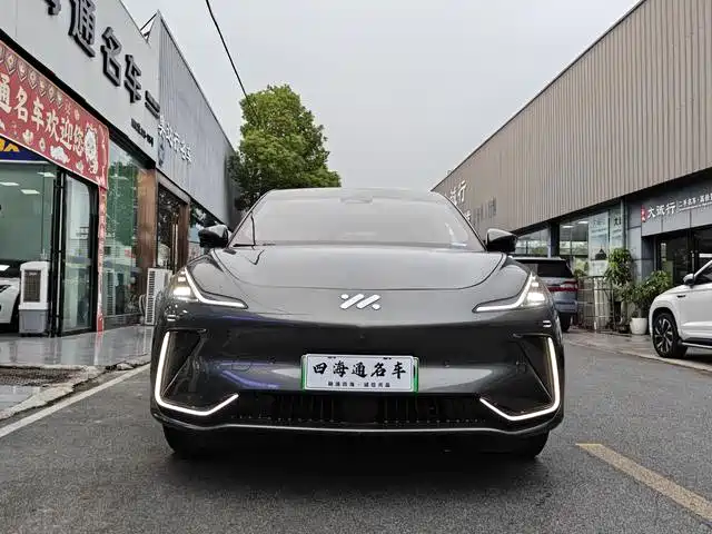 IM Motors IM LS7 2023 2023 100kWh Lux RWD